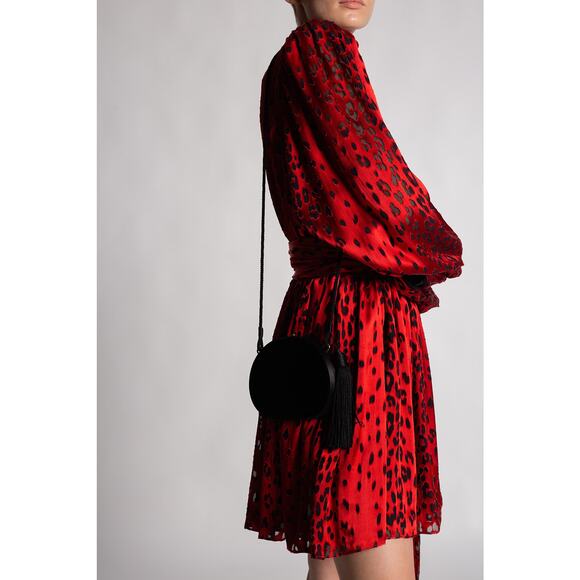 YSL Saint Laurent Womens Velvet Minaudiere Black Nero Shoulder Bag Tassel NWT - Picture 2 of 11